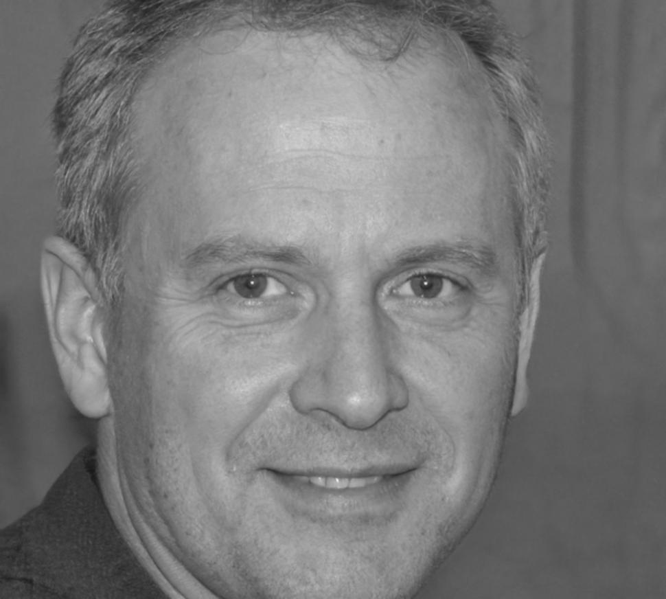 Portret Jakuba Owsiaka, studenta finansów